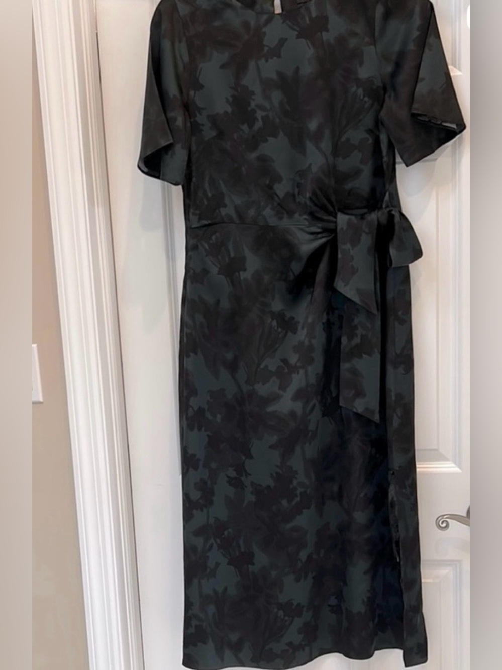 MADEWELL NWT Tie-Waist MIDI Dress in floral size 6 black and green